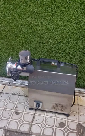 M8 Electric Mincer
