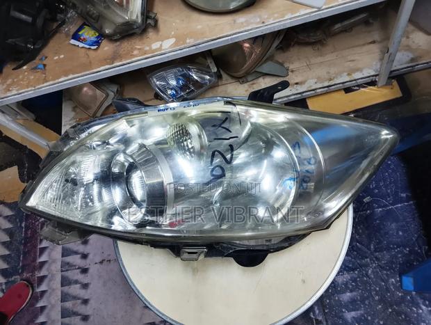 Auris 2010 Headlight Non Zenon