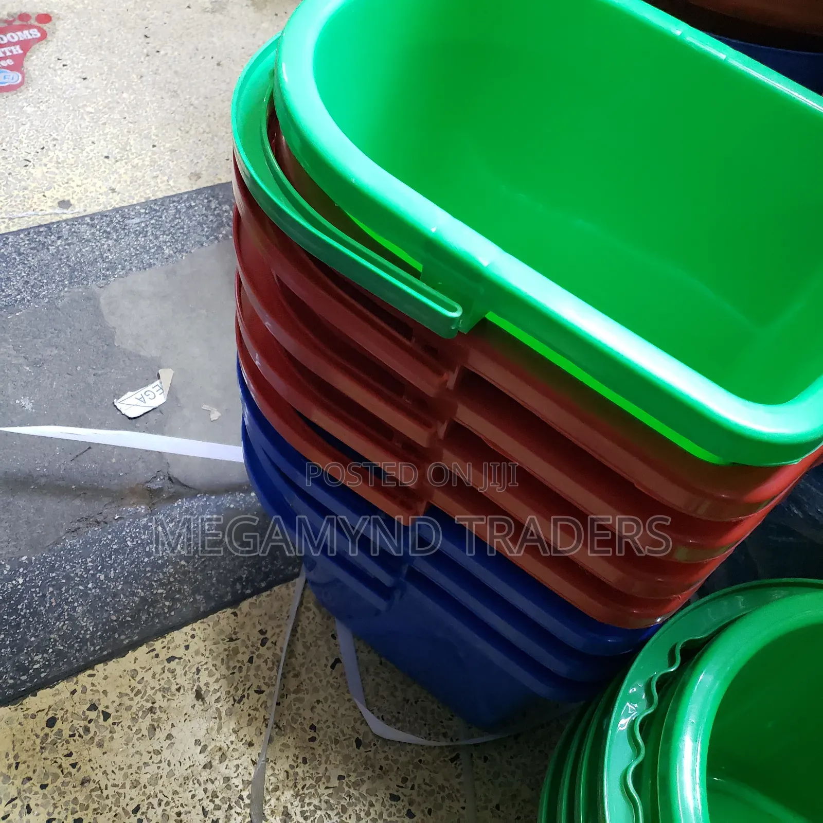 Bucket for Mopping / Plastic Mop Bucket