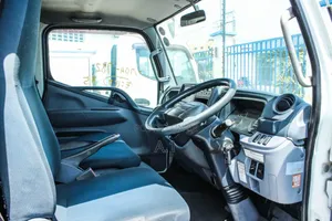 Mitsubishi Canter With Leaf Springs