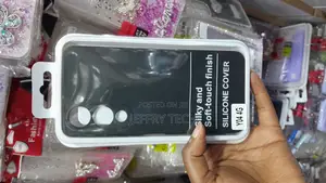 Lifaz Vivo Y04 (4g) Liquid Silicone Case With Cloth Inner Lining