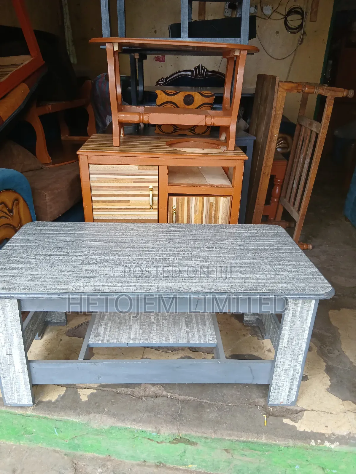 Wooden Coffee Box Table – Rustic Elegance