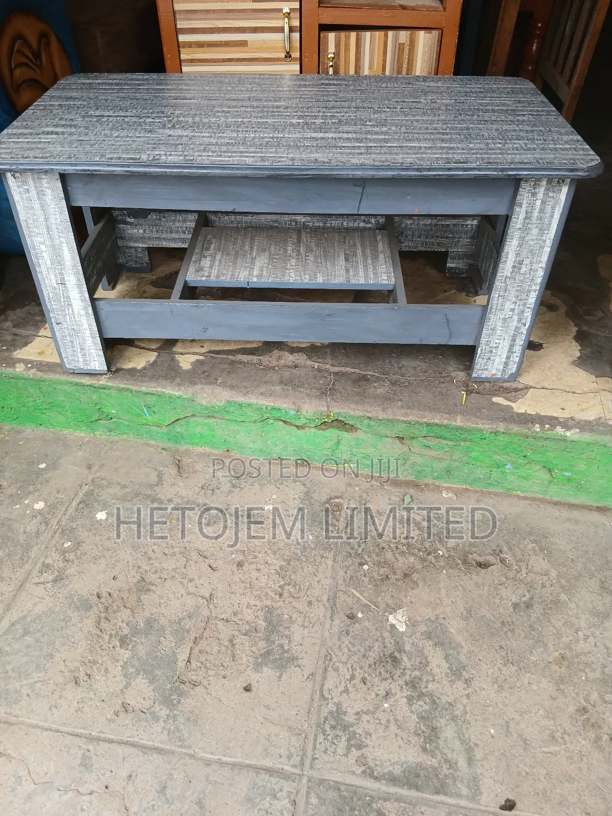 Wooden Coffee Box Table – Rustic Elegance