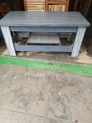 Wooden Coffee Box Table – Rustic Elegance