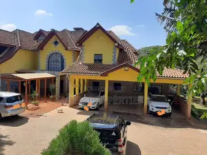 6bdrm Villa in Hardy for sale