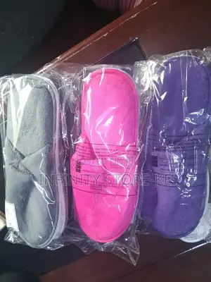 High Quality Indoor Slippers/ Indoor Slippers