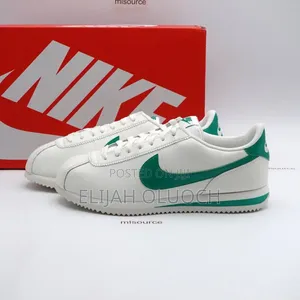 Nike Cortez White Green  🔥

Quality 👌🏽

Size 38-45