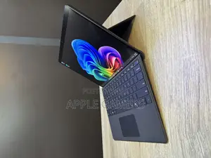 Laptop Microsoft Surface Pro 11th Edition, a Copilot+ PC 16GB SSD 512GB