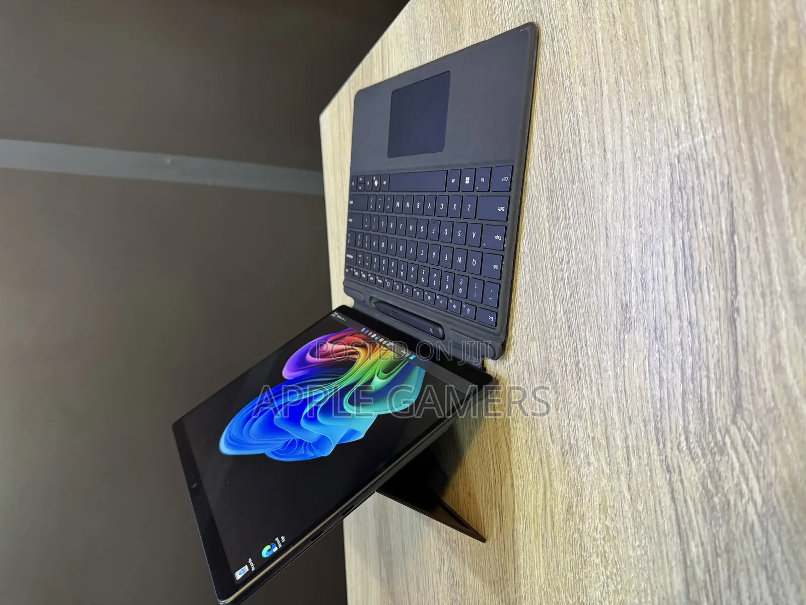 Laptop Microsoft Surface Pro 11th Edition, a Copilot+ PC 16GB SSD 512GB