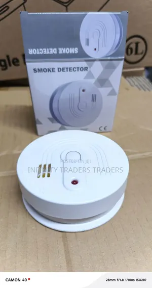 Smoke Detector With Battery