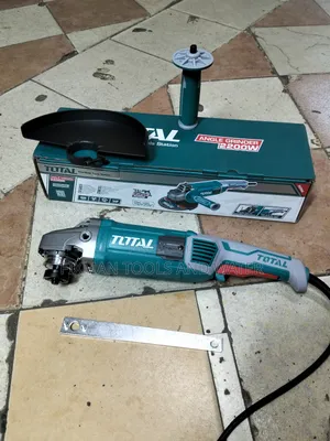 Big Total Angle Grinder 2200w 230mm Disc And 240v Thermal Protector