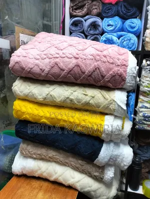 Sherpa/Fleece Throw Blankets