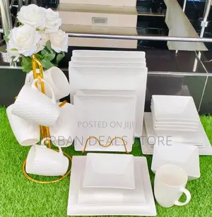 24 PCS Dinnerset 
6 Cups
6 Bowls
6 Side Plates 
6 Dinner Plates