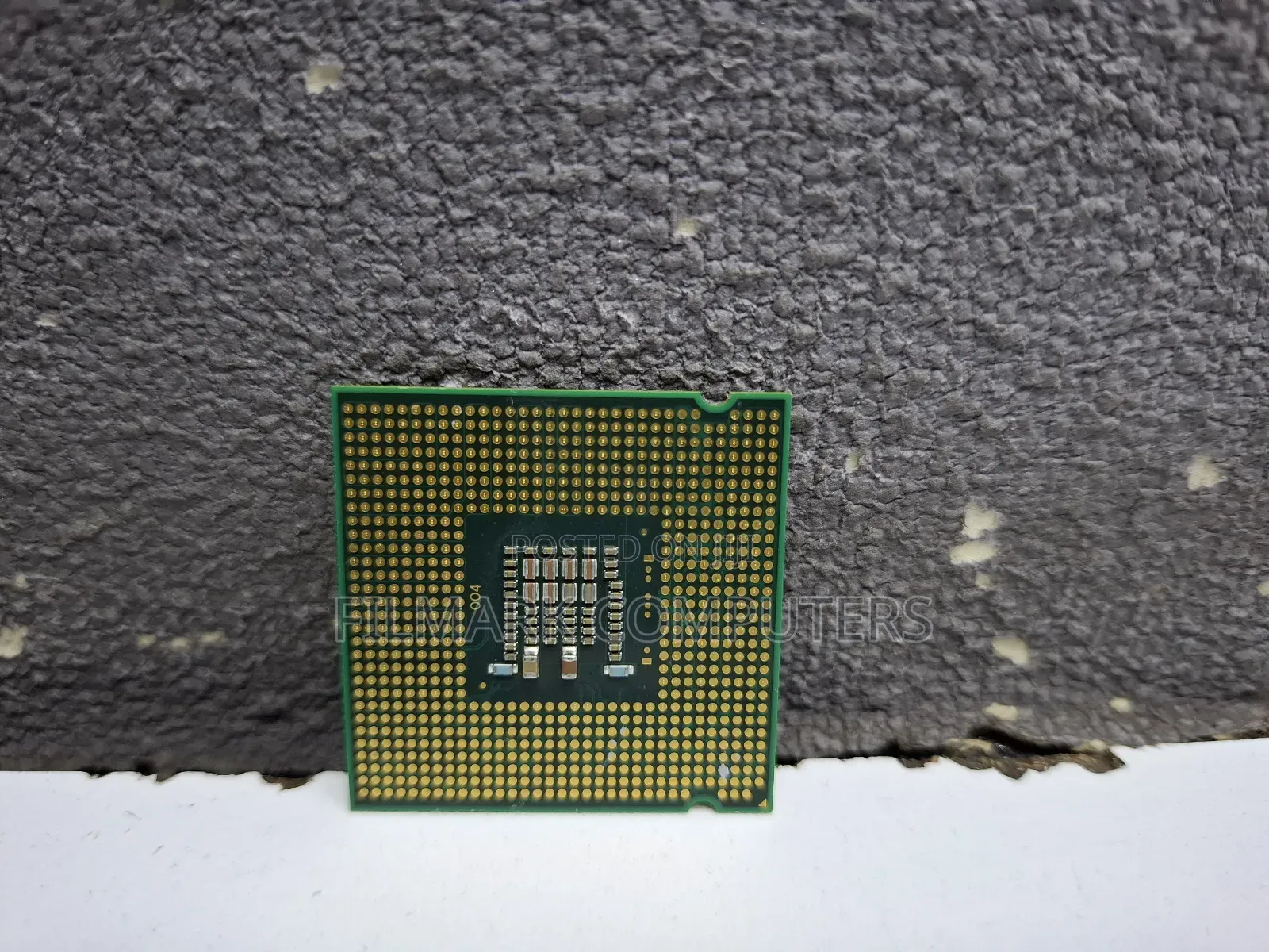 Intel Pentium E5300 Dual Core Desktop Cpu Processor- Slgtl