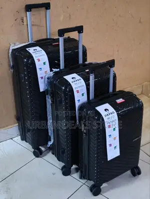 *3 in 1 Unbreakable Pp Suitcases 
Zipper Closure Frame.