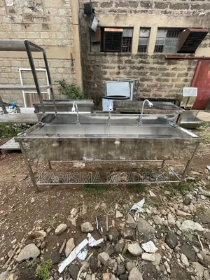 Scrub Sinks Stainless Steel Durable and Affordable