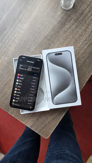 Apple iPhone 15 Pro Max 256 GB White