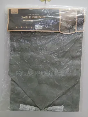 *Simple Elegant Rectangular Table Runners