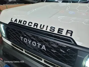 Black Land Cruiser Front Bonnet Trunk Logo Sticker