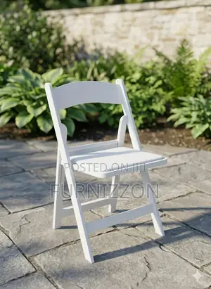 Strong White Rectangular Frame Chair for Event Seating