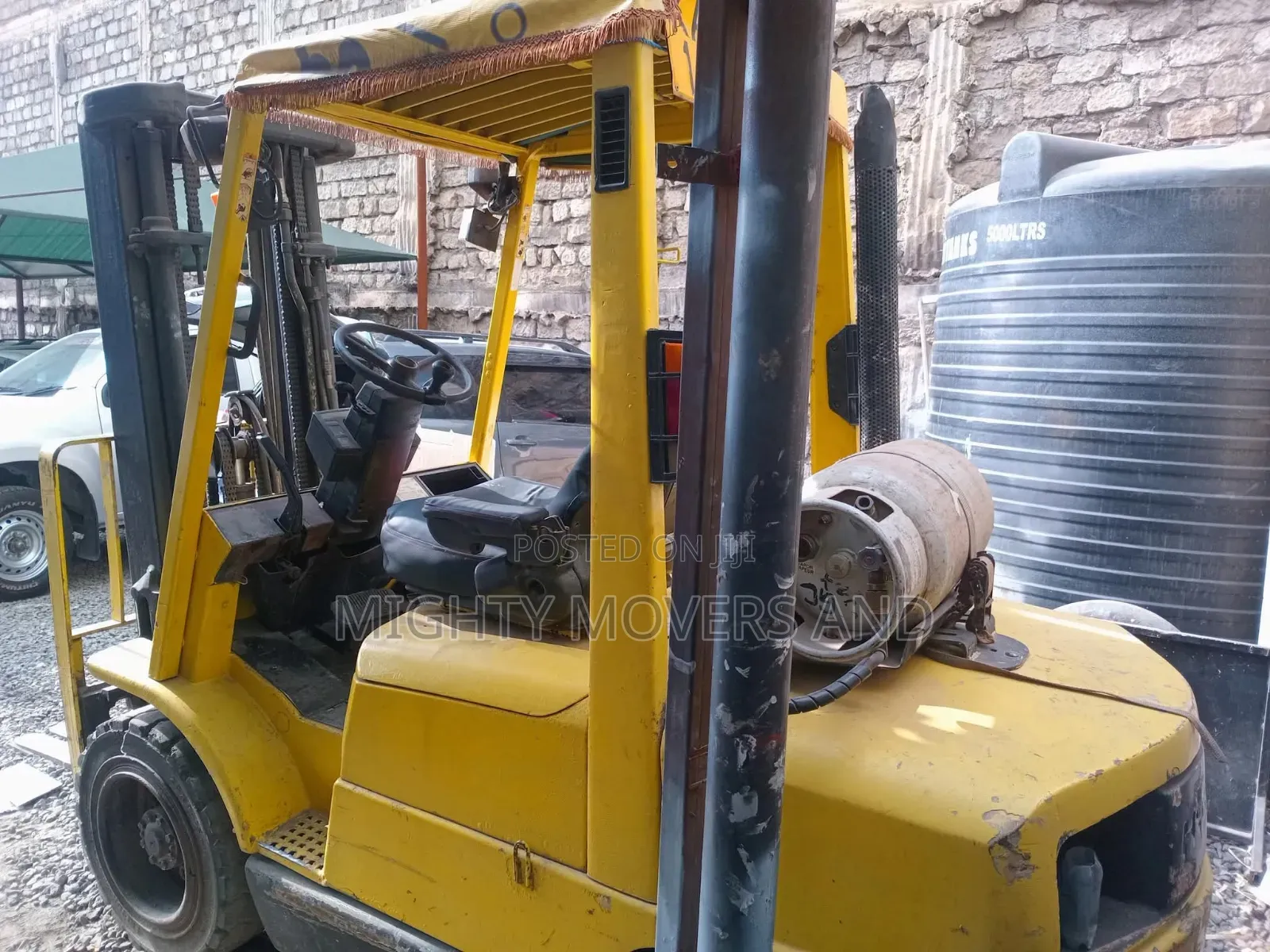 Forklift Available for Lifting Services
