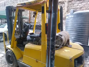 Forklift Available for Lifting Services