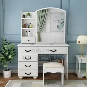 Dressers; Tredy Standard White Vanity Table