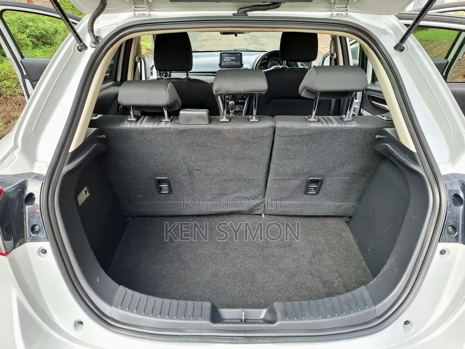 Mazda 2 2020 Silver