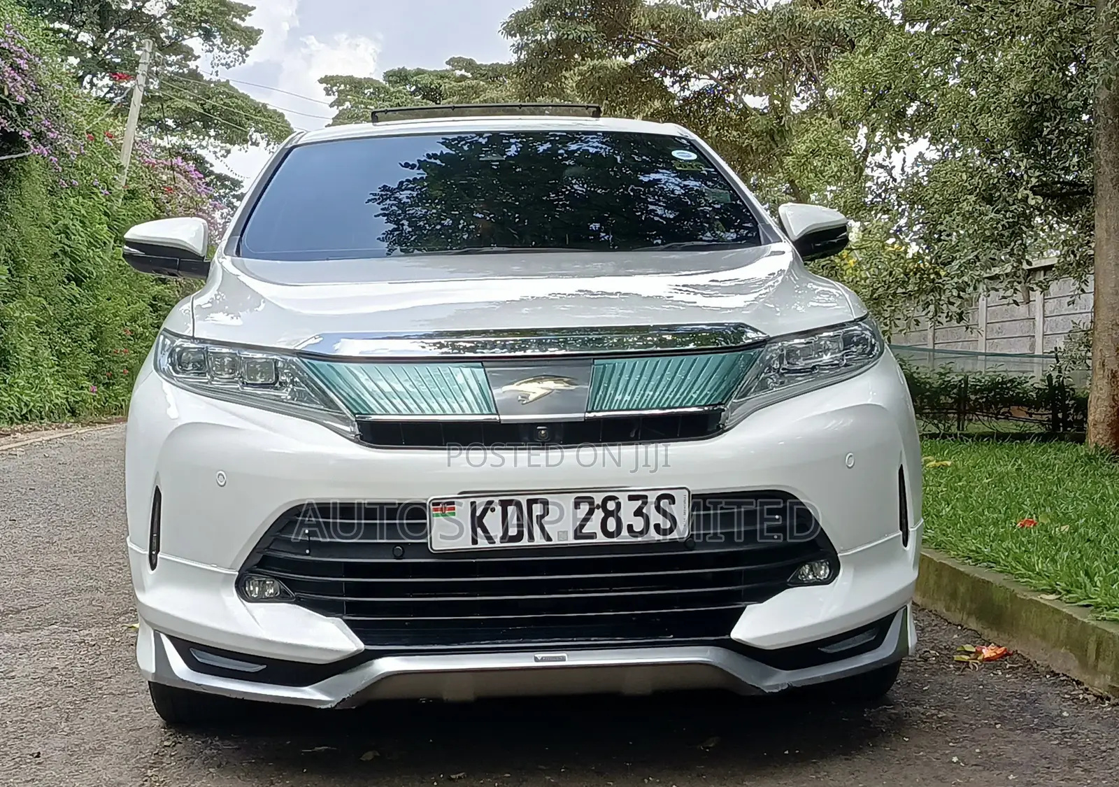 Toyota Harrier 2017 White