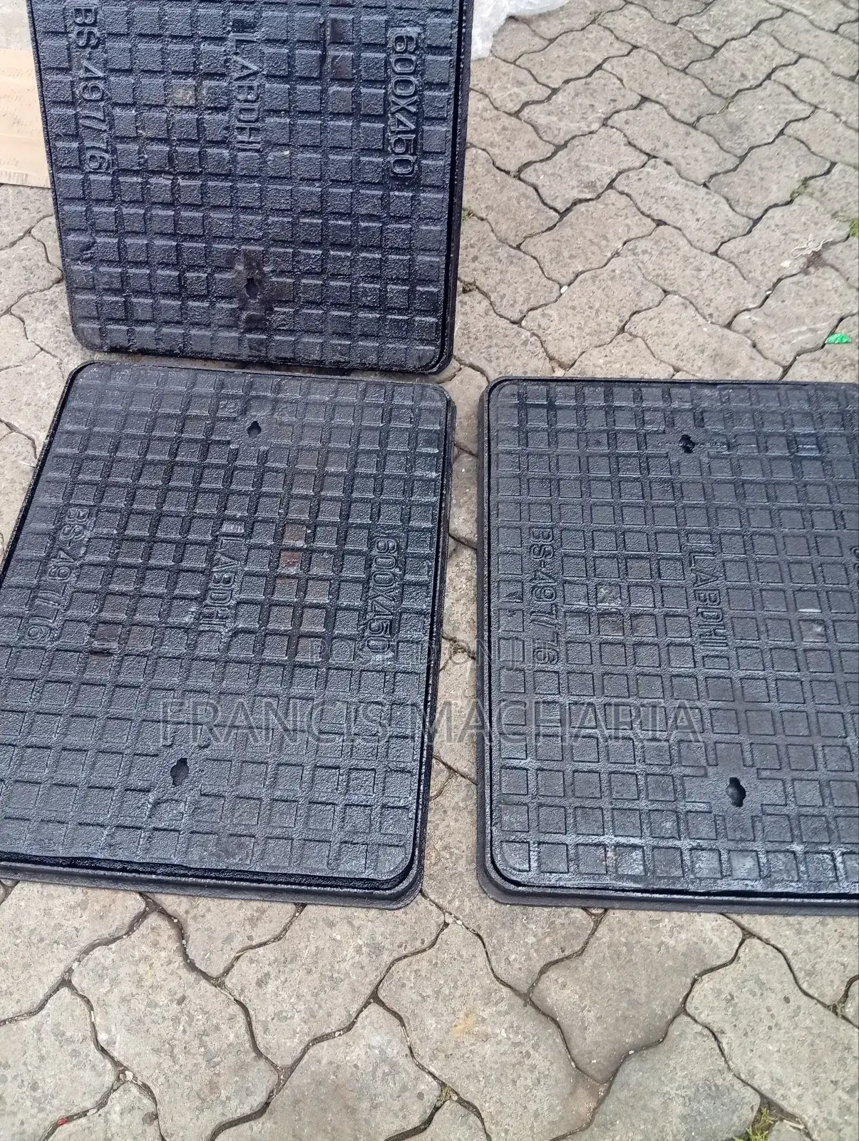Manhole Cover 450 by 600 Cast Iron