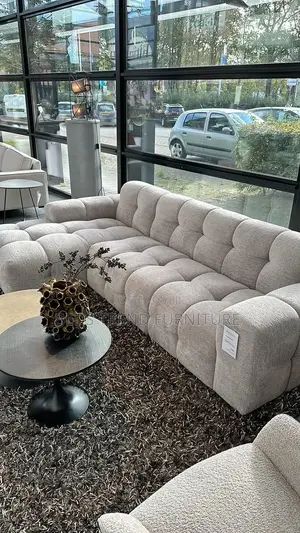 6 Seater Vibrant Bubble L Seat