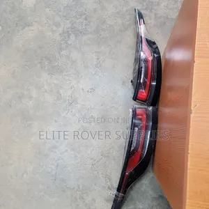Range Rover Velar Taillights