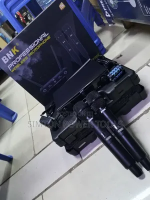 Professional BNK Wireless Microphone