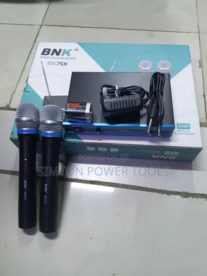 Professional Wireless Microphone Bnk701