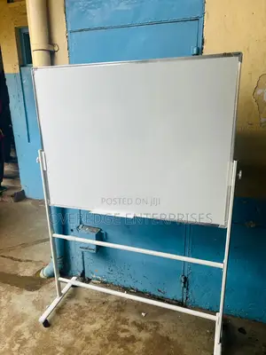 Whiteboard and Its Stand||Movable Wheel Stands Available