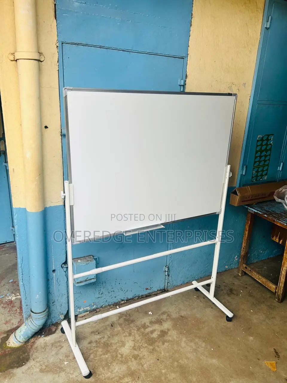 Rotatable Whiteboards and Stands 5x3ft