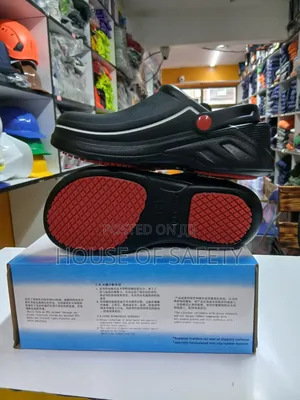 Max Protection Safe Croc
