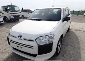 Toyota Succeed 2019 White