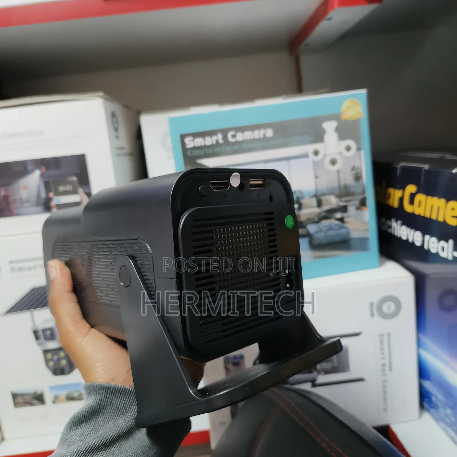 Portable Projector With Quality Output Performance