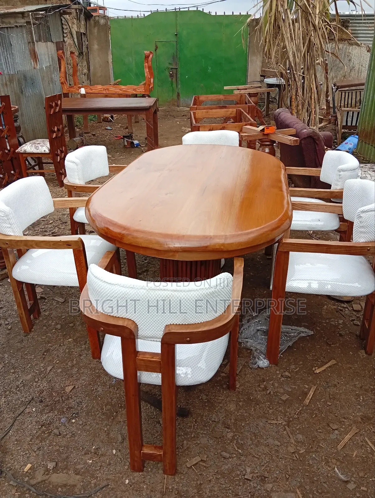 Glamorous 6 Seater Dining Table