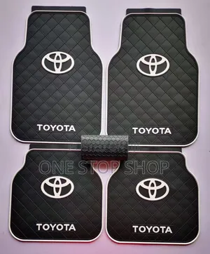 Toyota Rubber Water/Dustproof Floor Carpet Car Mats