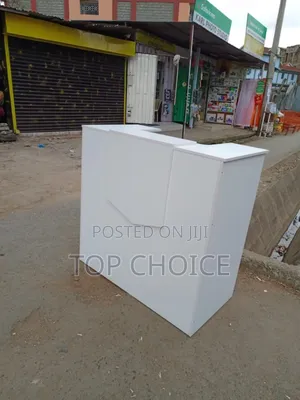 Custom Design - 1.2m Receptionist Table