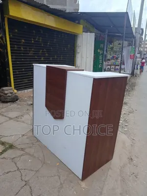 Custom Design - 1.2m Receptionist Table