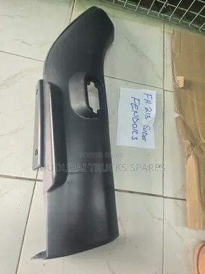 Mitsubishi Fh 215 Door Fendor