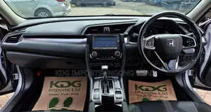Honda Civic 2019 Silver