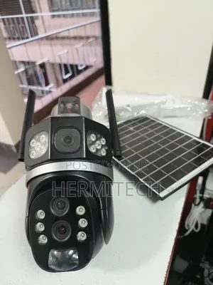 Triple Lens 4g Smart Camera Waterproof Solar Powered PTZ CCTV Camera