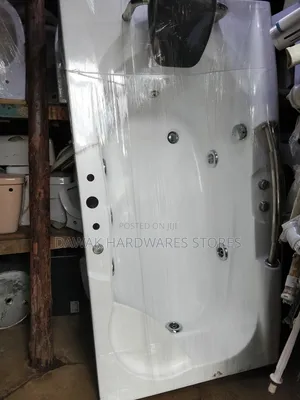 Freestanding Jacuzzi