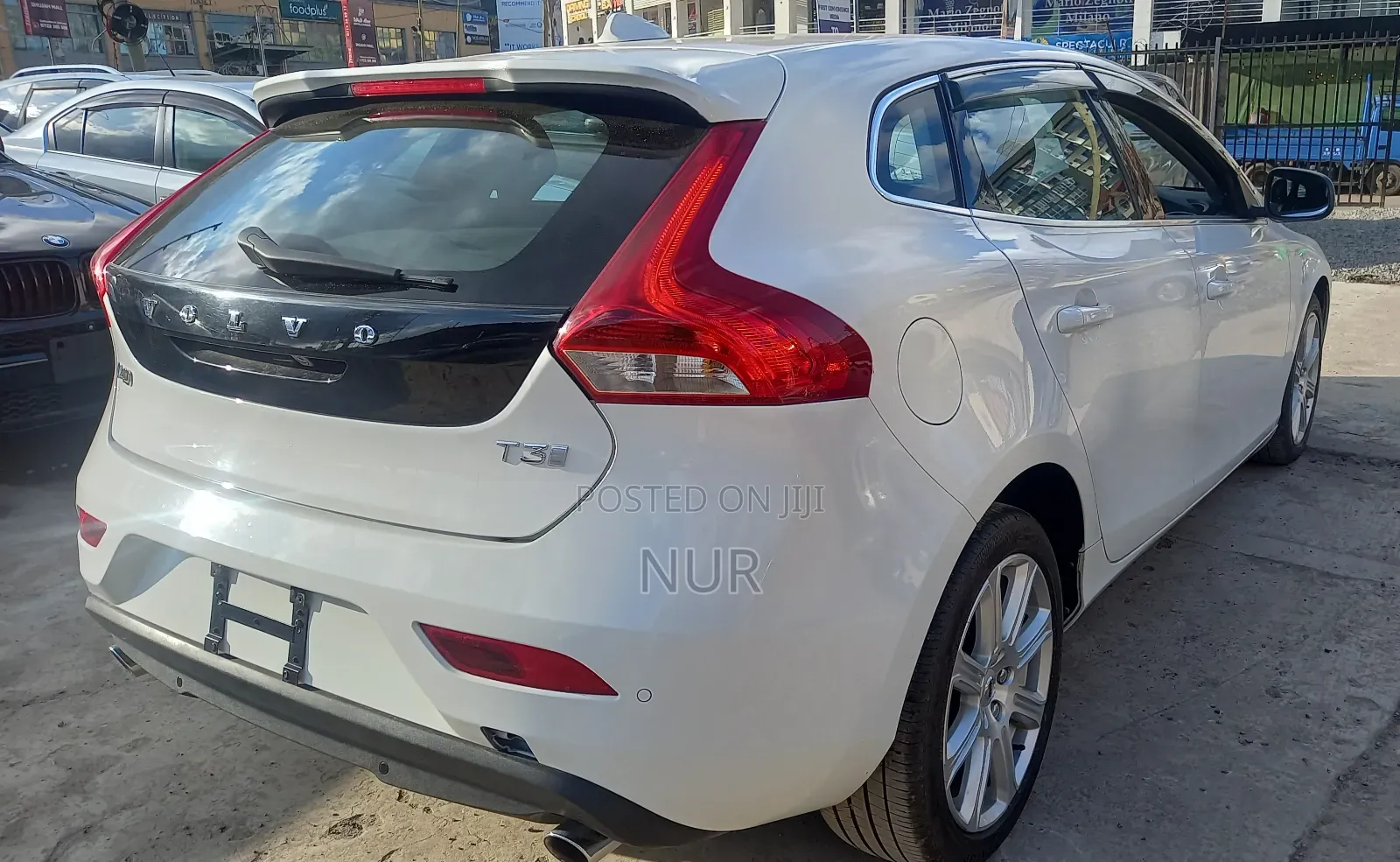 Volvo V40 2017 White