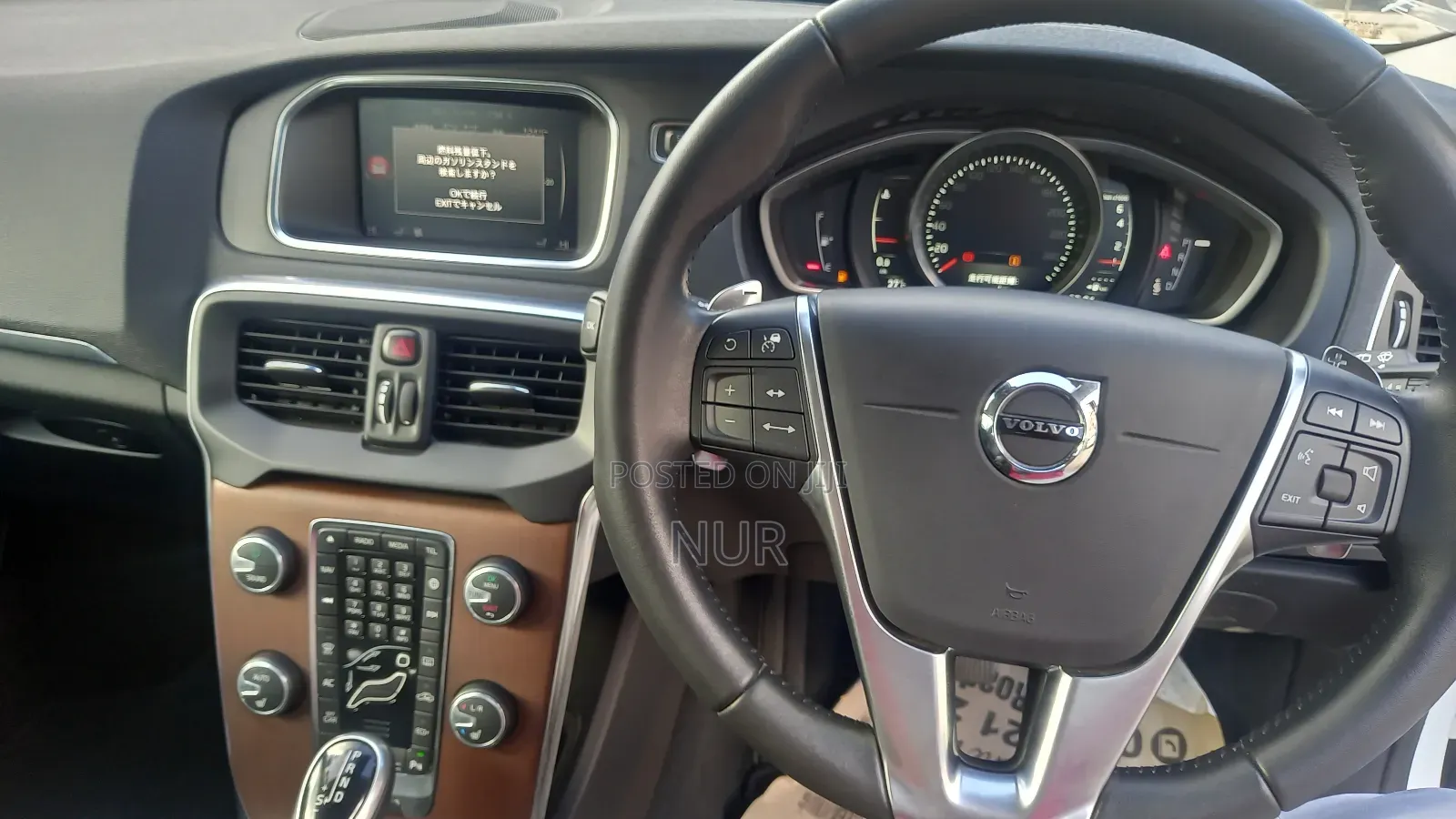 Volvo V40 2017 White