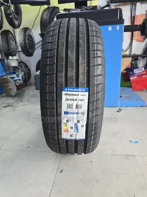225/55r18 Triangle Tire